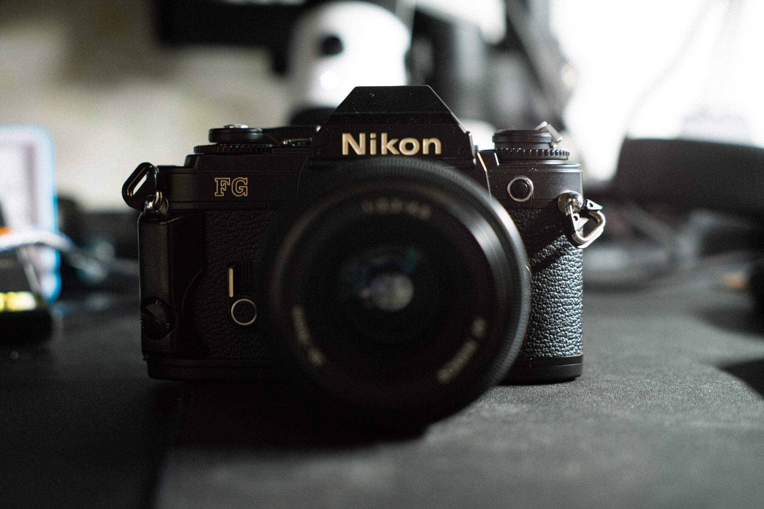 Nikon FG 初めてのフィルム一眼レフカメラを買った話 - ガジェットメモ