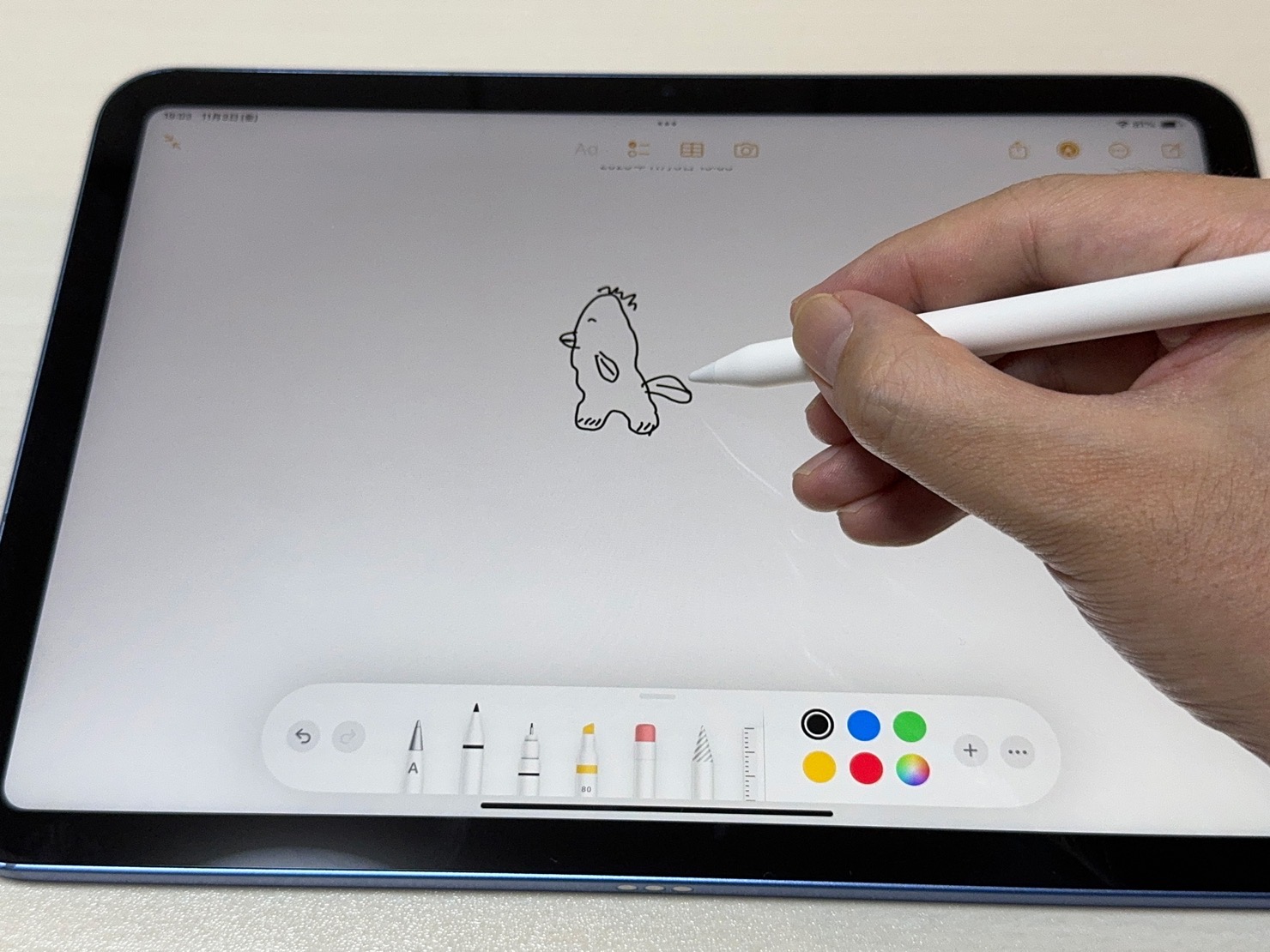 Apple Pencil(USB-C)、誰にオススメ？実機で充電方法や書き心地を試し