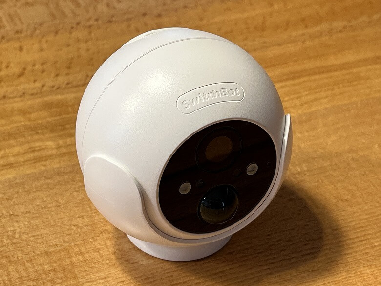 SwitchBotソーラー屋外用防犯カメラセット レビュー】外の様子を