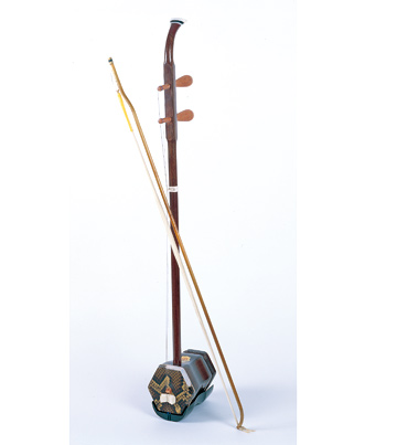 二胡を弾く入門講座 ≪通信教育・通信講座のがくぶん≫ | 通信教育の