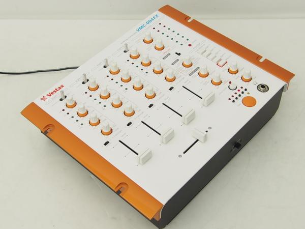 Vestax VMC-004 FX DJミキサー105 Vestax VMC-004 FX DJミキサー105