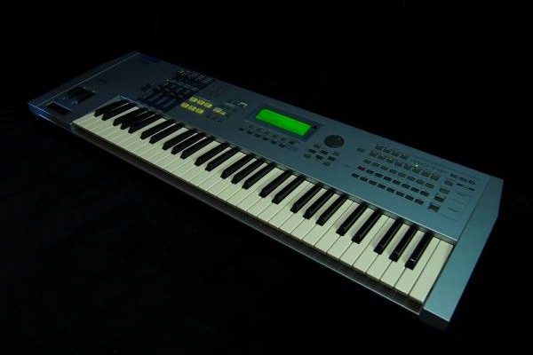 CLAVIA Nord Stage 2 HA76 ノードステージ 76鍵 シンセサイザー - 楽器