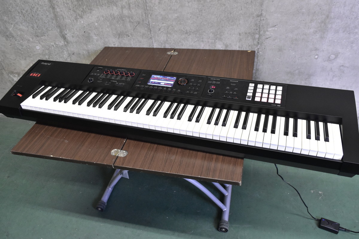 Roland FA08/FA-08 ローランド 88鍵 シンセサイザー - 楽器の買取屋