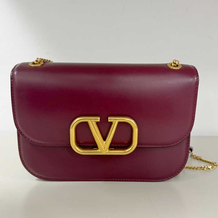 ヴァレンティノ ガラヴァーニ Vロック チェーンショルダーバッグ