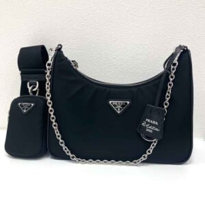 プラダ Re-Edition 2005 Re-Nylon バッグ ブラック ナイロン 1BH204の