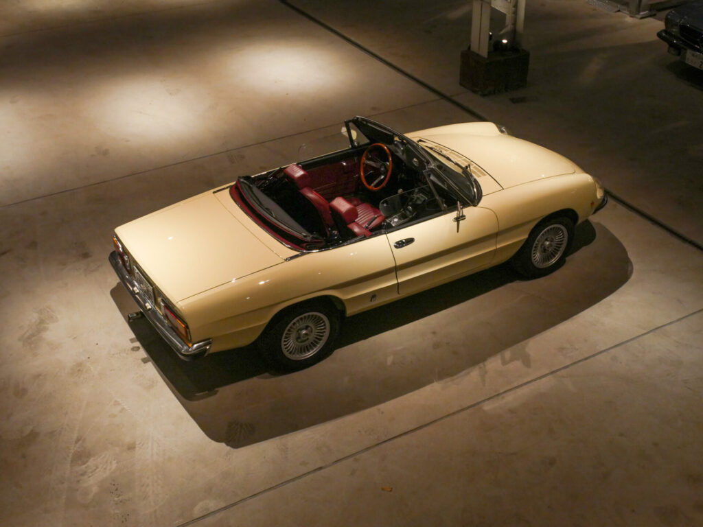 アルファロメオ 2000 スパイダー | Garage伊太利屋