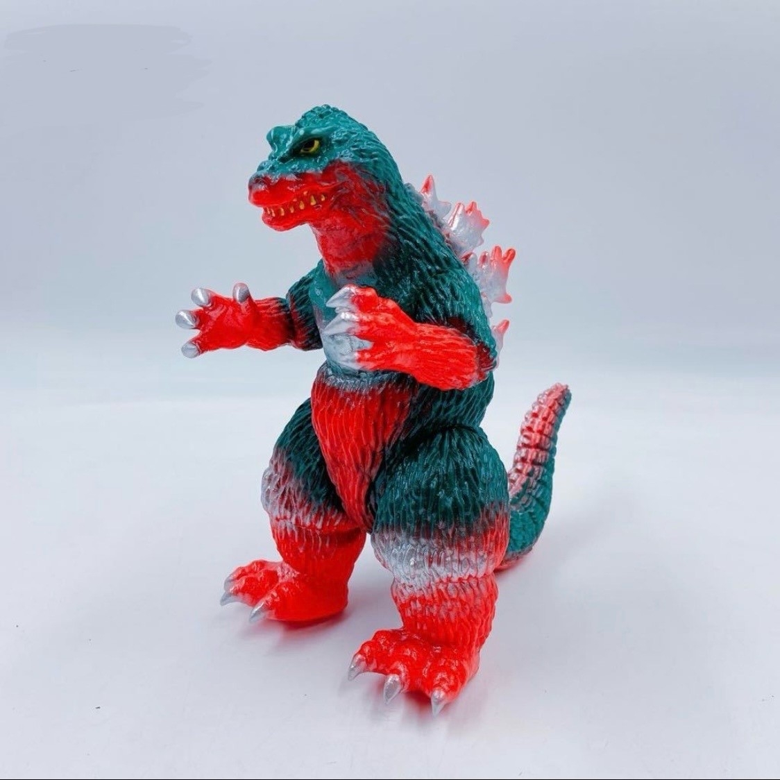 怪獣コレクターの至宝】希少ゴジラソフビの裏話！ | 出張買取