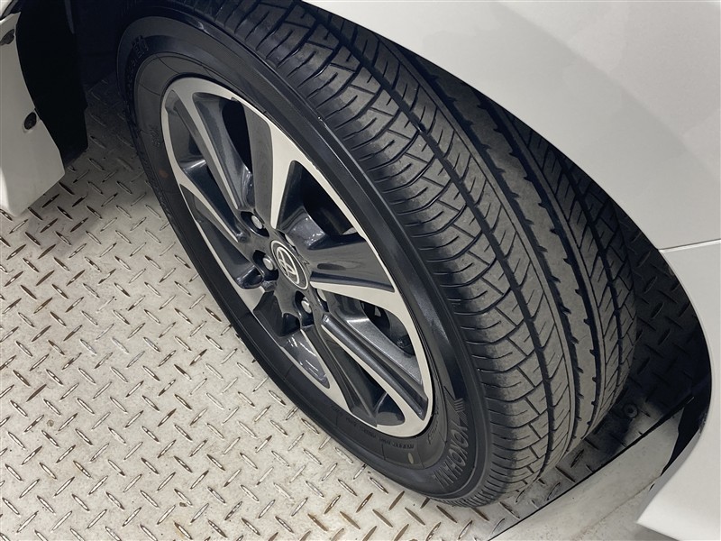 ヴォクシーZS キラメキ3（423012851791）の中古車 | トヨタ認定中古車