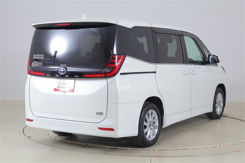 ノア ハイブリッド Z（333011782248）の中古車 | トヨタ認定中古車