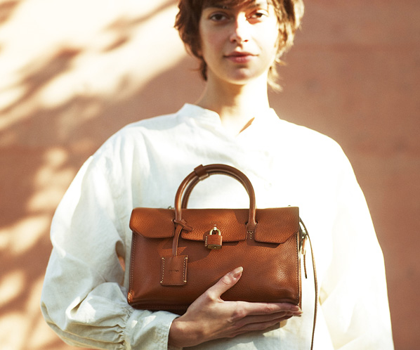 ミネルヴァ ミニ2wayショルダーバッグ｜商品一覧 | 革財布、バッグの