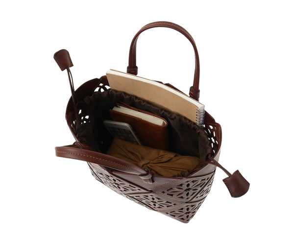 サスカットバスケット 手提げバッグ M｜商品一覧 | 革財布、バッグの