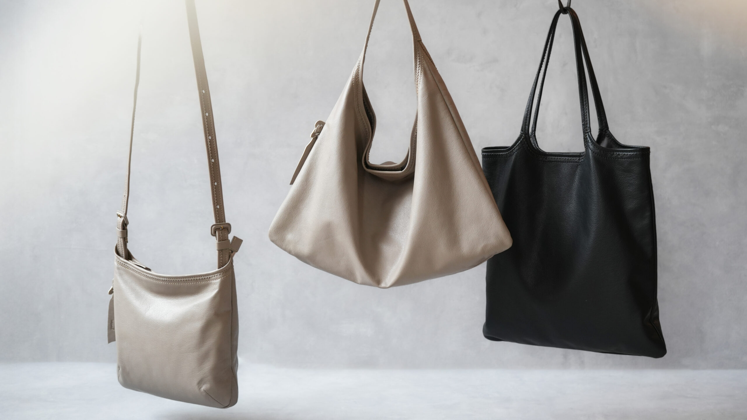 求めていたのは「軽さ」と「強さ」だけ｜シンプルな本革バッグ3型 – genten