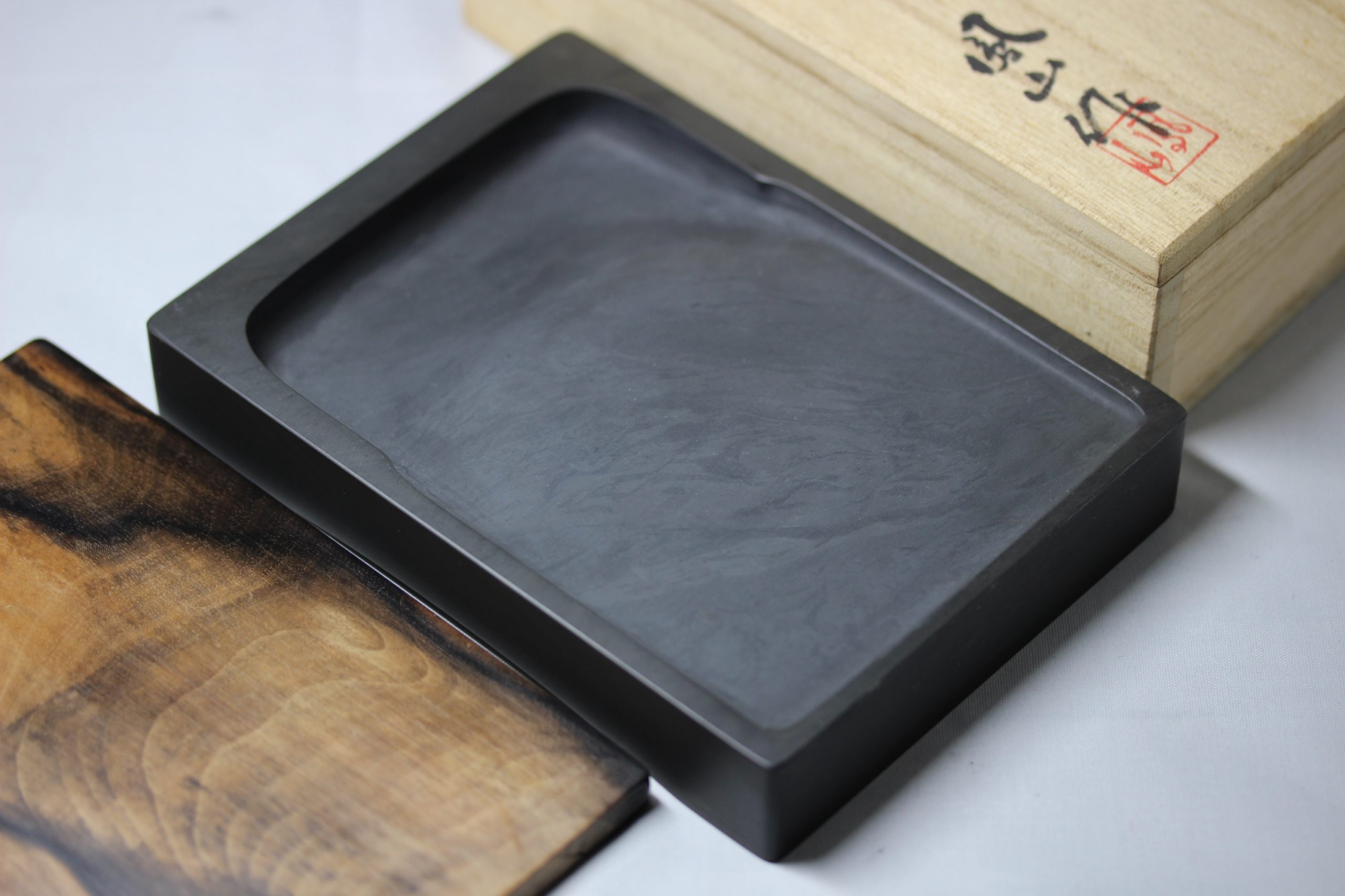 新古美術 玄清堂 | 厳選された美術品を世界遺産「石見銀山」がある島根