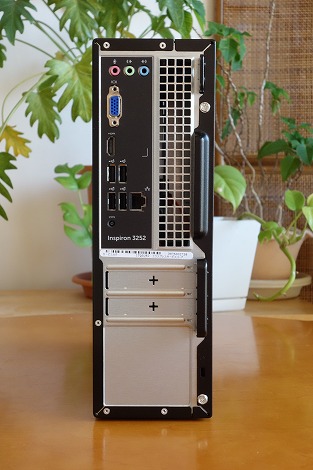 Inspironスモールデスクトップ(3252)レビュー:スリムタイプの