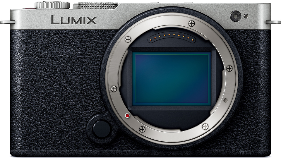 小さなフルサイズミラーレス「LUMIX S9」ハンズオンレポート！ パン