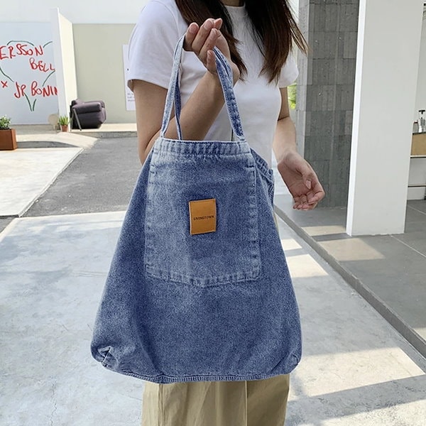 Qoo10] リアル スタイル 英字＆タグデザイン 大容量 デニム トー