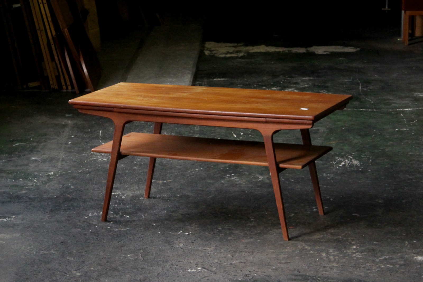 DK19-333 北欧 ミッドセンチュリー家具 コーヒーテーブル 棚付き