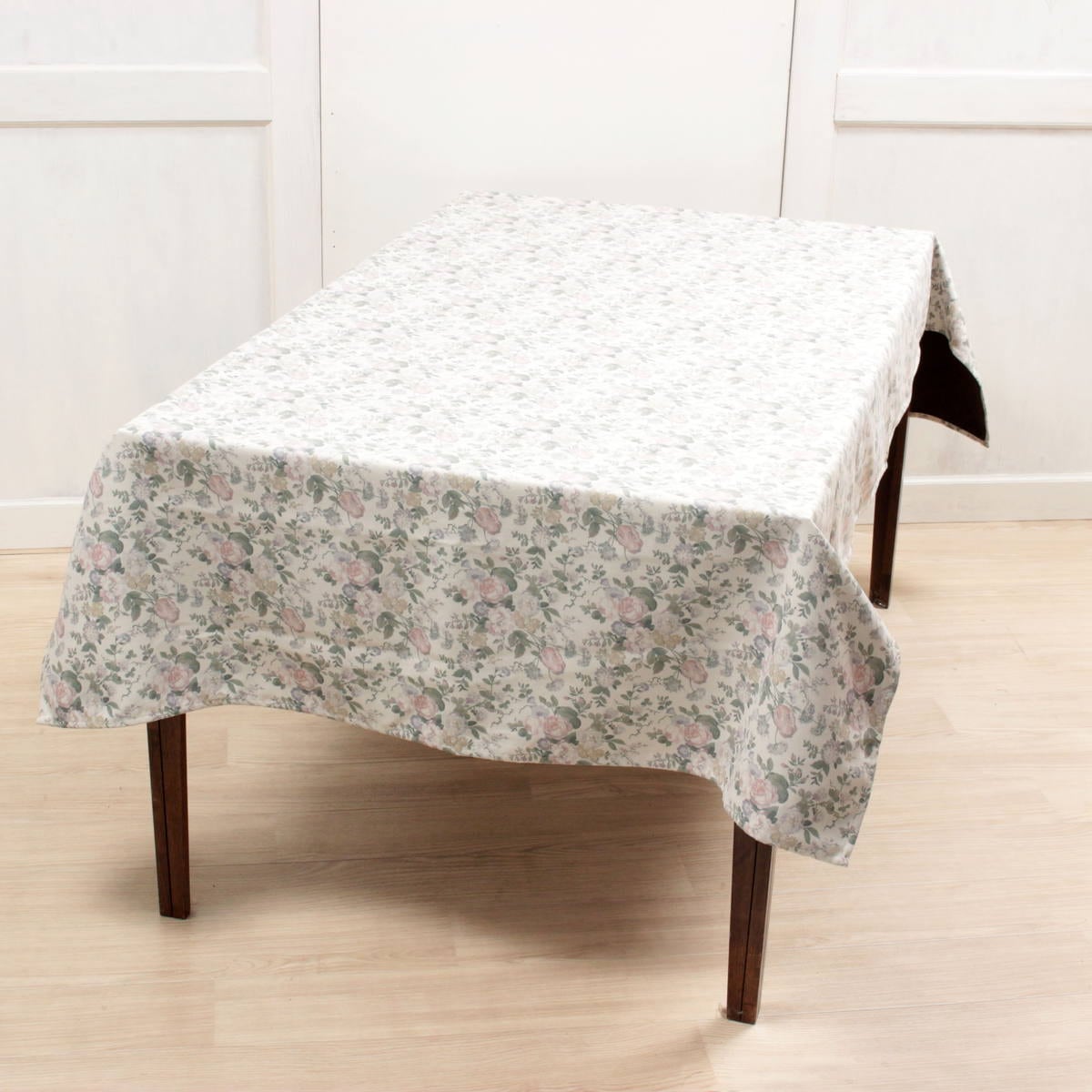 花柄プリント テーブルクロス 約130×230cm [Belle Heure]｜インテリア