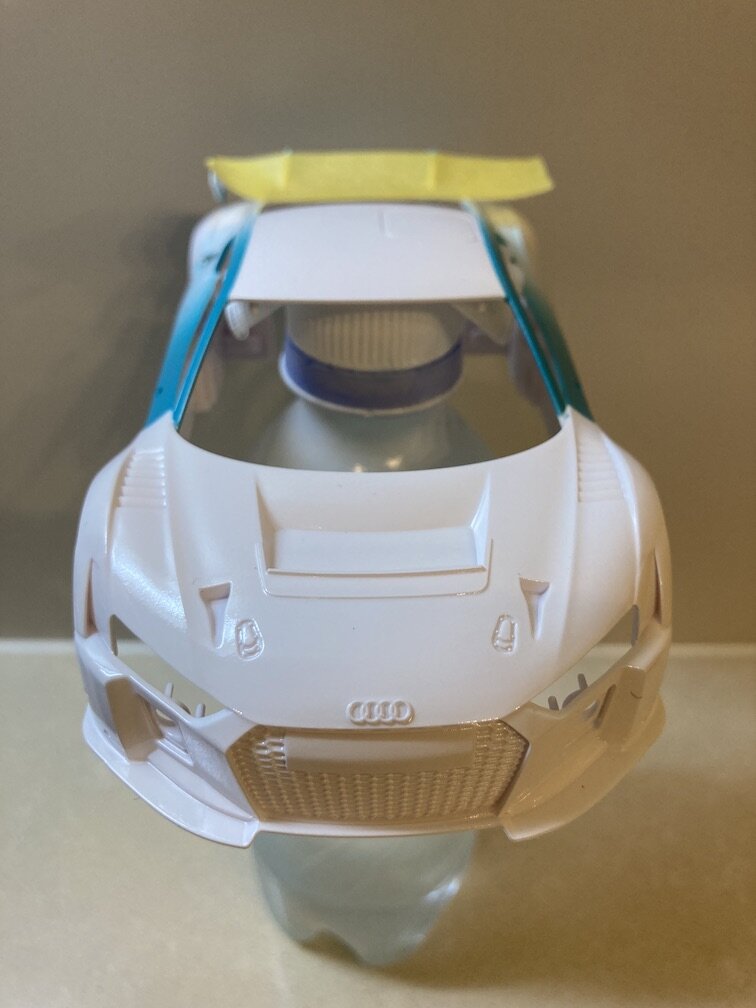 MINI-Z(ミニッツ)走行日誌 アウディR8 2015 のボディを作る