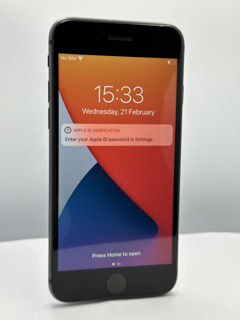 Apple iPhone 8, 64GB, Space Gray