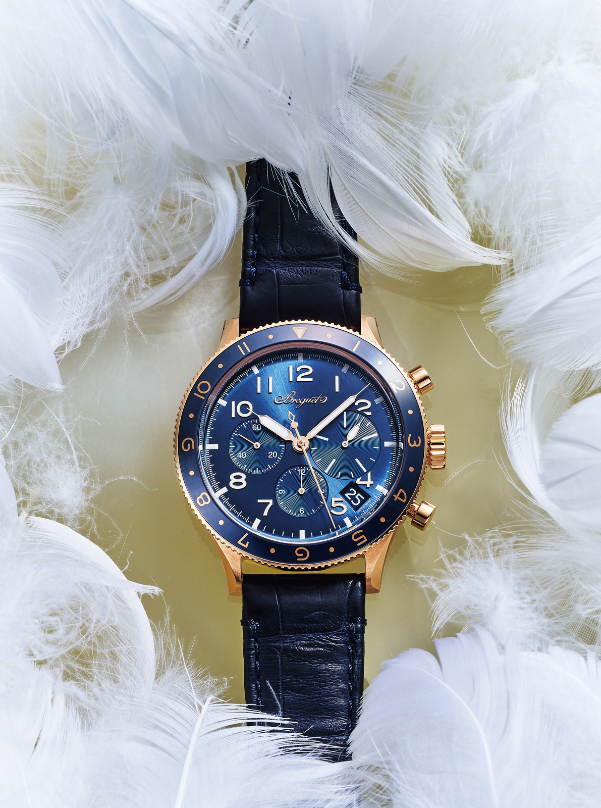 ブレゲ「タイプ XX」の新作、ゴールド製クロノグラフ | GOETHE