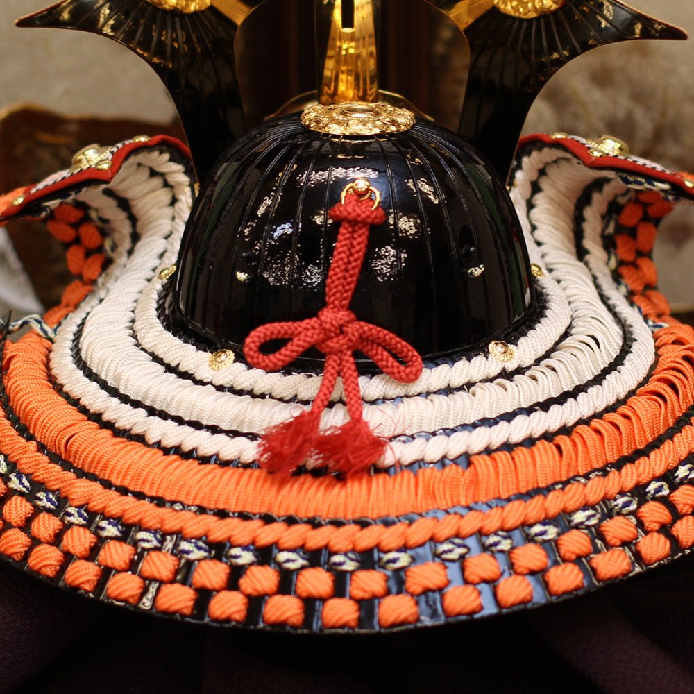 横幅75cm｜加藤鞆美作｜1/2 武将 毛利元就兜｜渋い五月人形｜おしゃれ