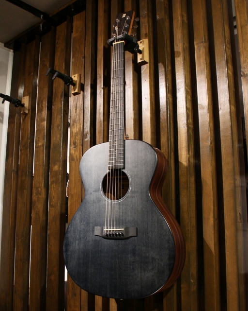 NAGI GUITARS | ギターショップ GOLDSTAR