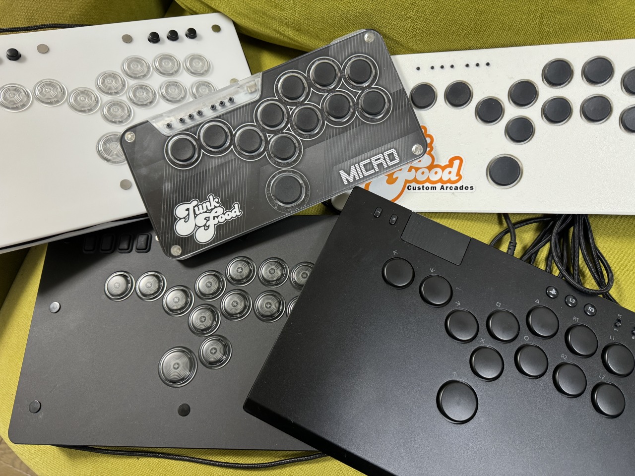 hitBOX レバーレスコントローラー