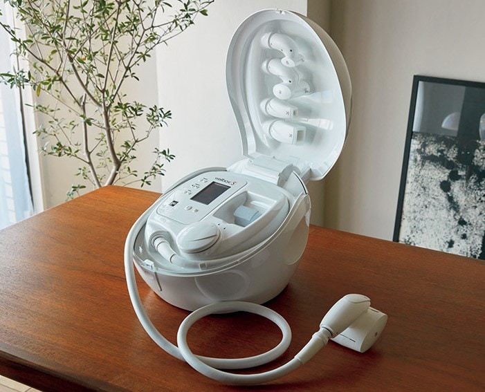 高級スキンケア】「20万超え美顔器」高さと人気のワケ。11月に今年の顔