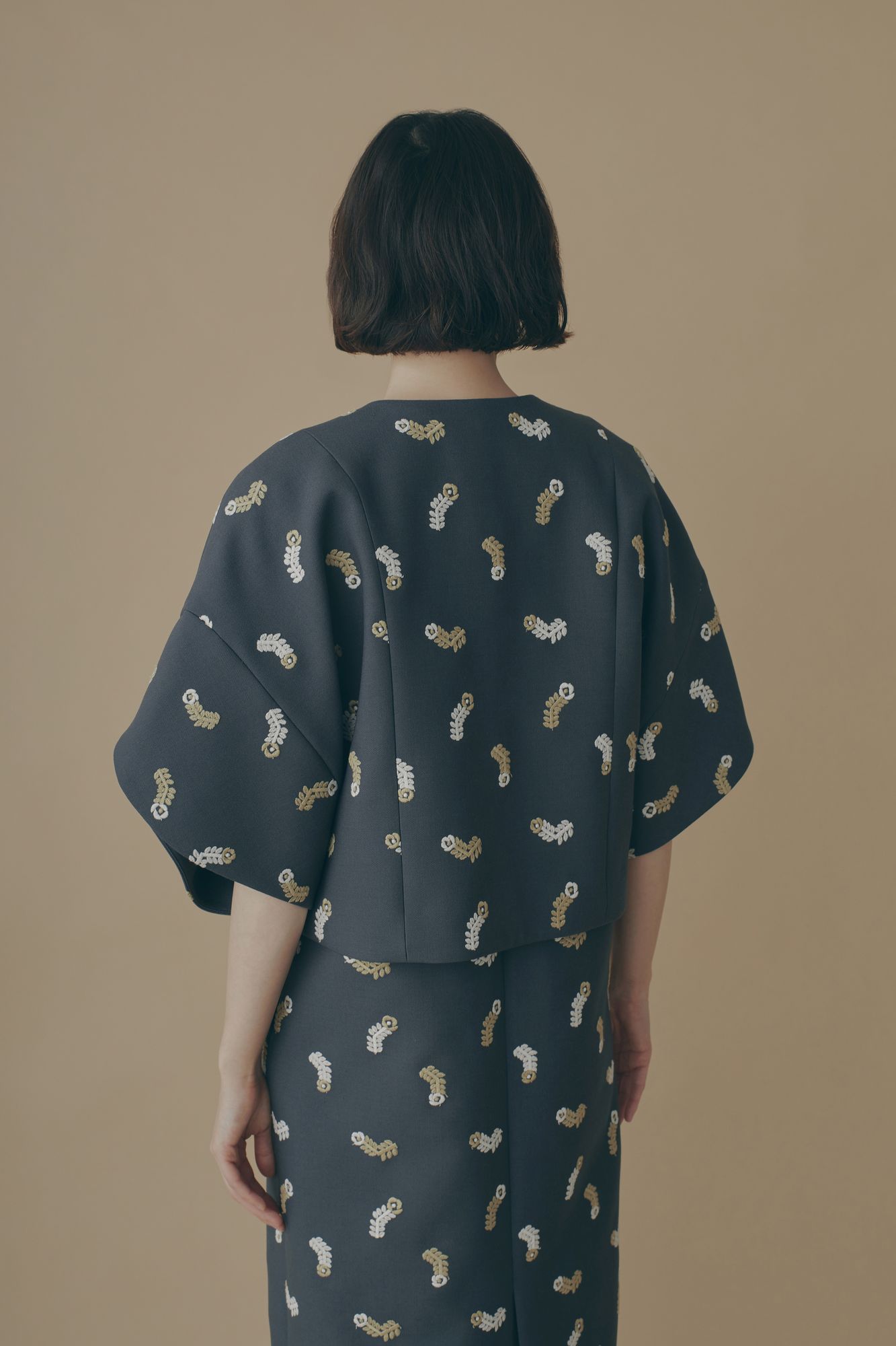 petal feather ショートジャケット - minä perhonen