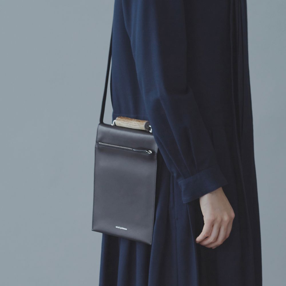 cartone ショルダーバッグ - minä perhonen