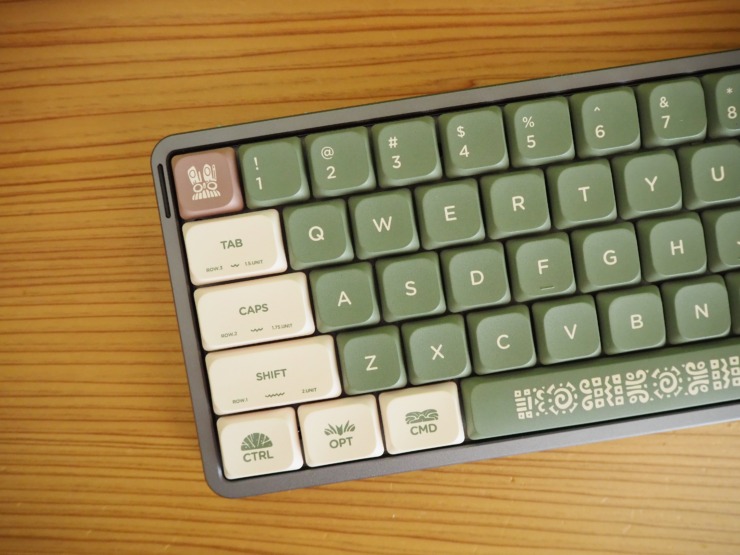 NuPhy カスタマイズ！】キーキャップ・スイッチを交換。Air60 V2がより