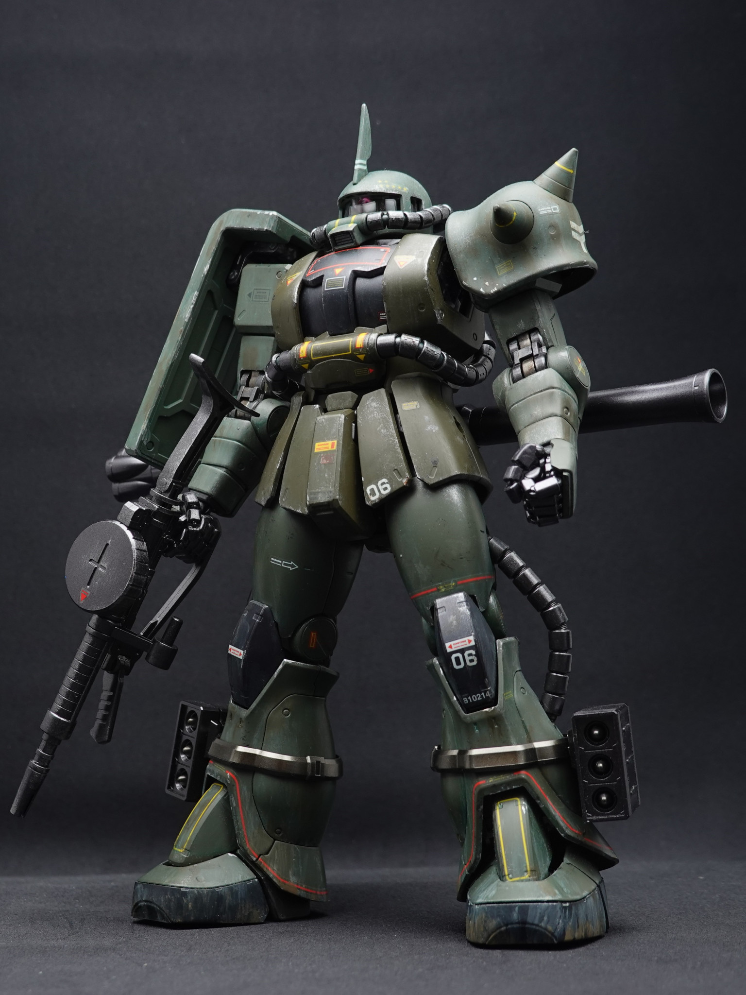 MGザクⅡver2.0リアルタイプカラー｜@hikarudent1975さんのガンプラ