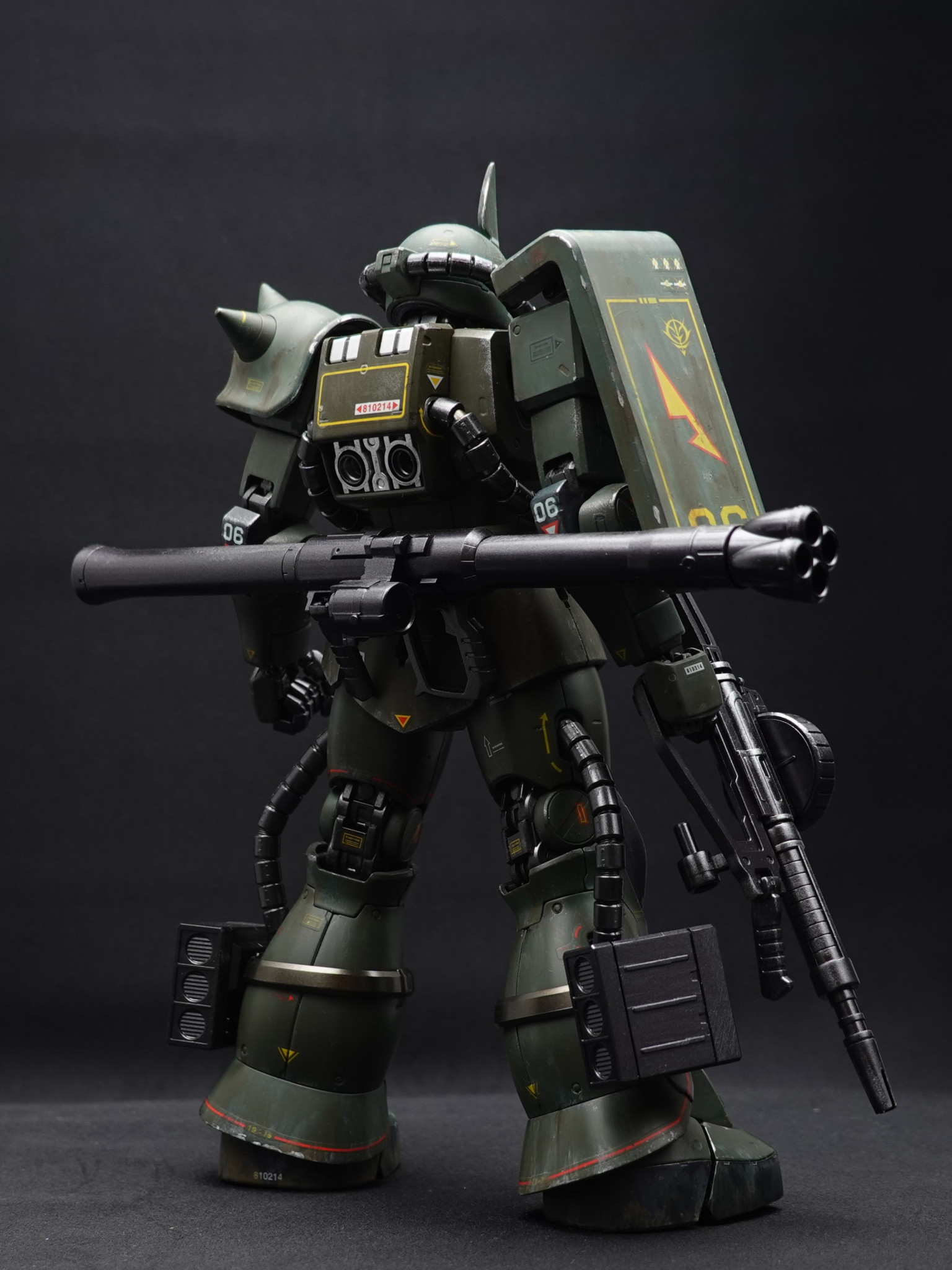 MGザクⅡver2.0リアルタイプカラー｜@hikarudent1975さんのガンプラ