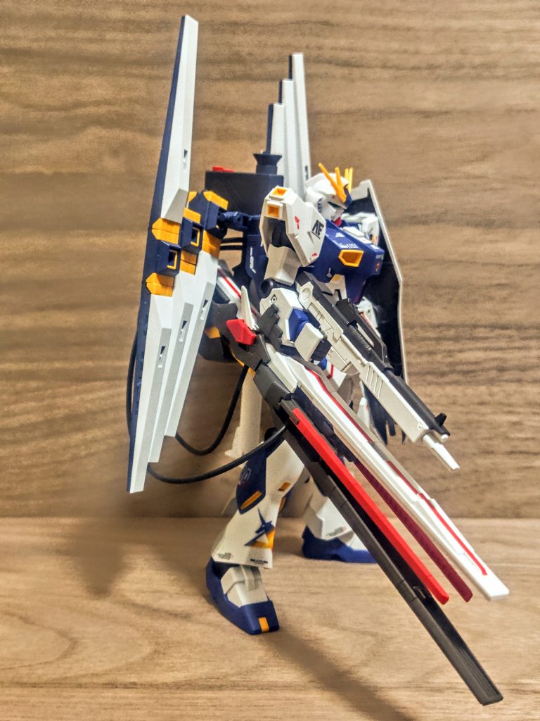 EG RX-93 νガンダム AXIS Shock Image Color｜HKRさんのガンプラ作品