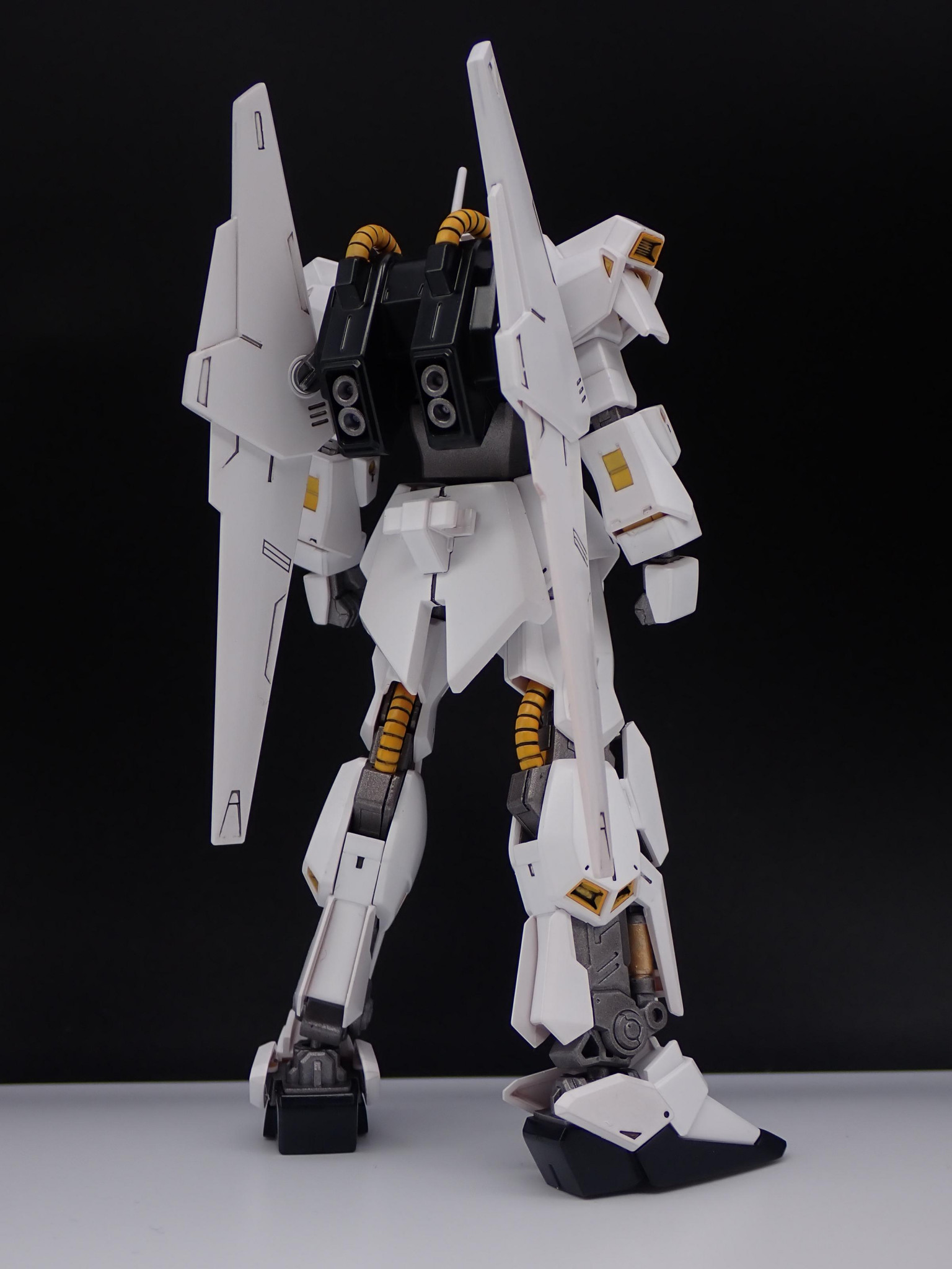 HGUC百式 全塗装｜ヤマサンさんのガンプラ作品｜GUNSTA（ガンスタ）