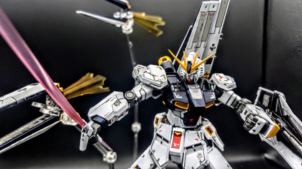 RG νガンダム （サザビーエフェクト）｜veil77さんのガンプラ作品