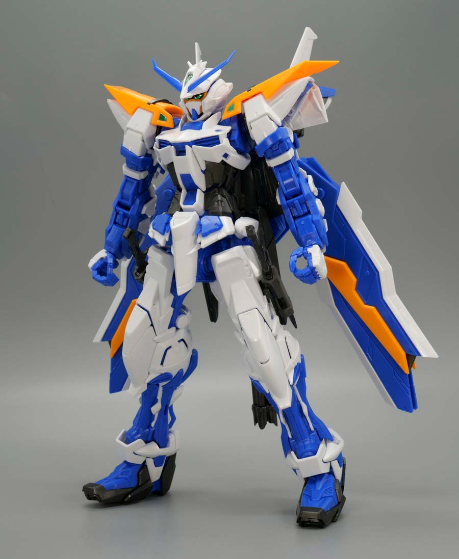 ガンプラ】MG 1/100 ガンダムアストレイ ブルーフレームセカンドリバイ