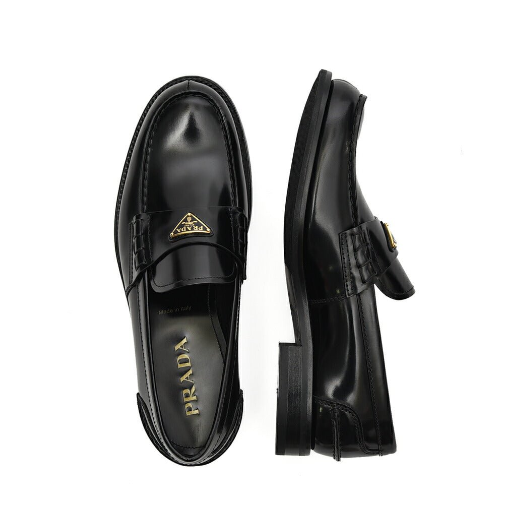 PRADA プラダ / カーフレザーロゴプレートローファー / メンズ