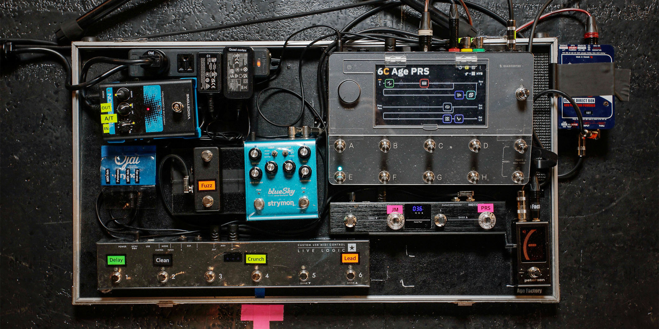 Age Factoryの清水英介がライブで使用するペダルボードを本人が解説