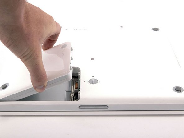 iBook G4 12インチ 800 MHz-1.2 GHz キーボードの取り外し - iFixit