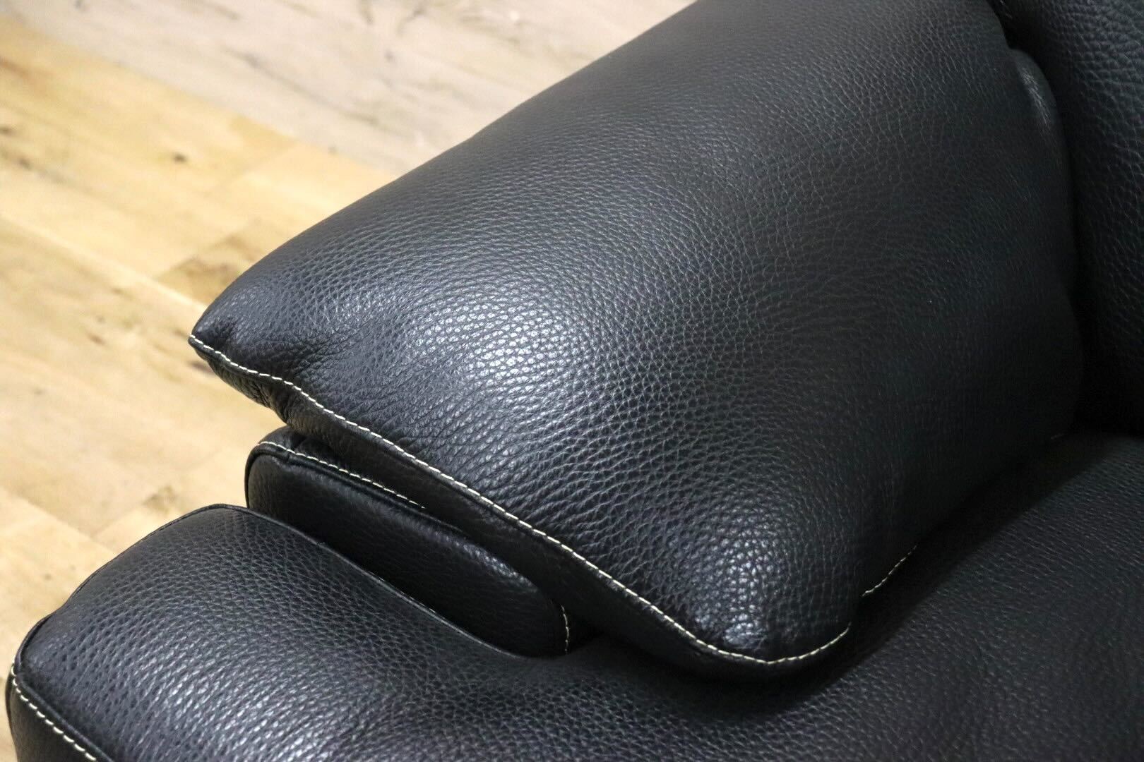 GMGK466○IDC大塚家具 L/S LUXE-01 3人掛けソファ トリプルソファ 黒