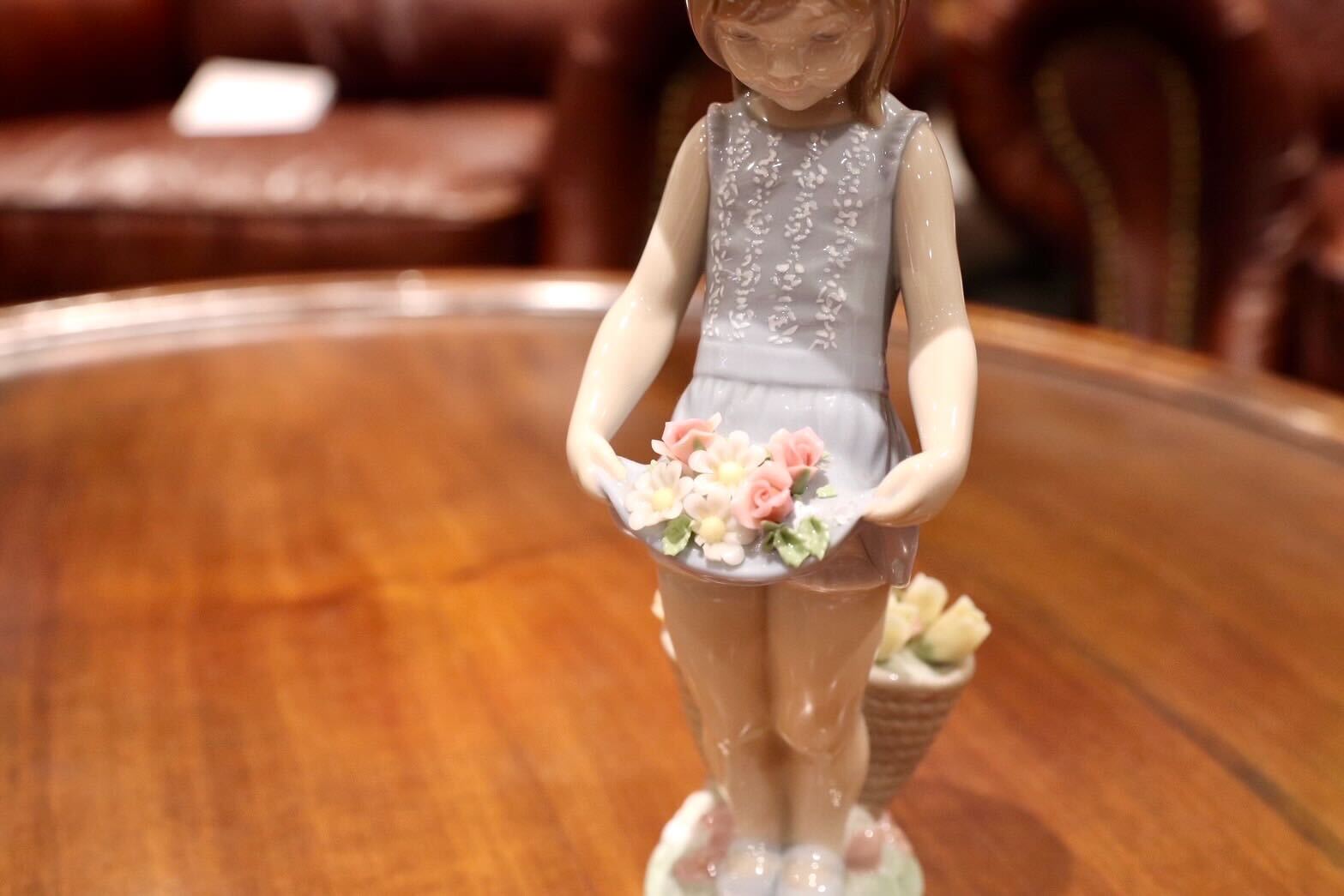 GMIO16◯LLADRO / リヤドロ スカートに花いっぱいスペシャルバージョン