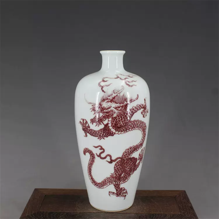 康熙年製紅綠彩龍鳳紋梅瓶古董品時代物 康熙年製紅綠彩龍鳳紋梅瓶古董