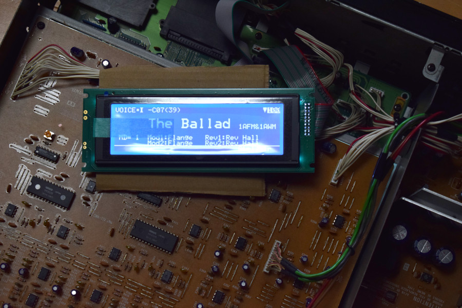 Yamaha TG77のディスプレイを交換: シンセな日々