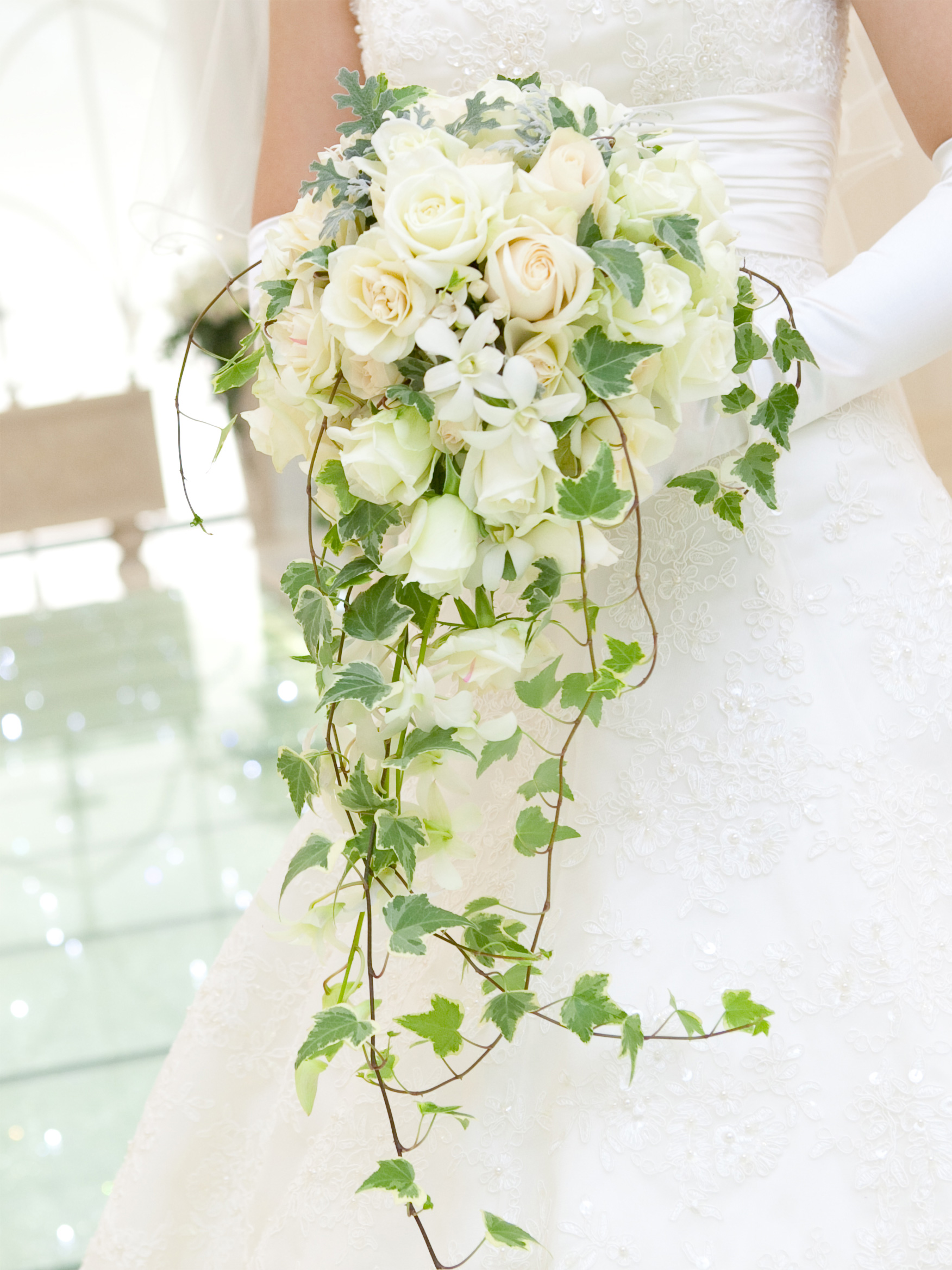 ウェディング キャスケードブーケ タイプA | フラワーギフト