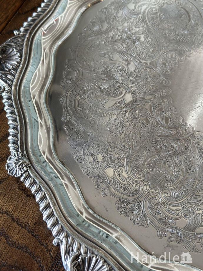英国アンティークのシルバープレート、とっても美しい銀のお盆サルヴァ