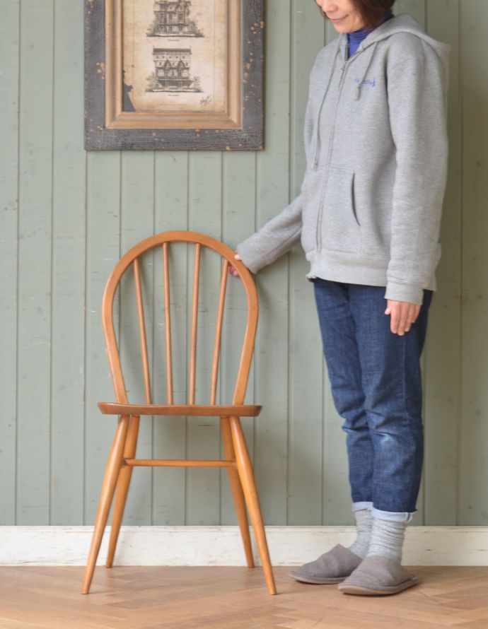 アーコールのフープバックチェア（4本・カスタード色・ハの字脚）(ear