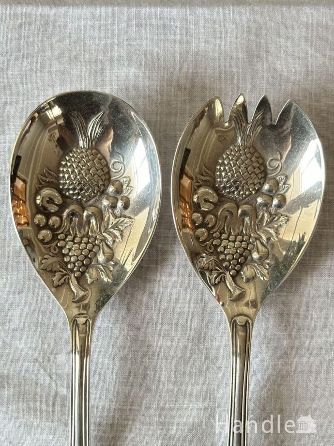 英国アンティークの美しいカトラリー、シルバープレートのサーバー