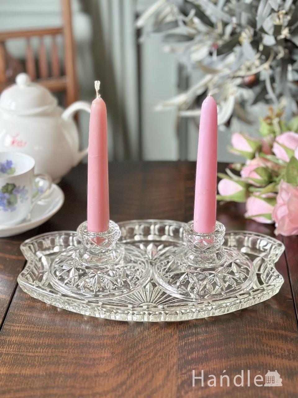 イギリスのアンティーク雑貨、ツイストデザインの木製のキャンドル